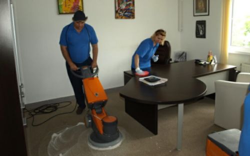 echipamente profersionale pentru firme curatenie Bucuresti